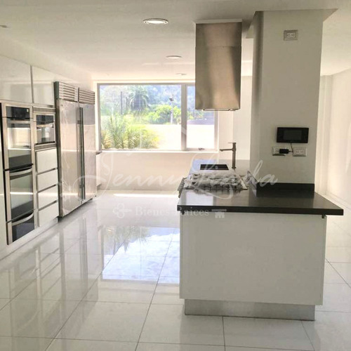 Imagen 10 de 14 de Venta Espectacular Casa En El Castaño Maracay