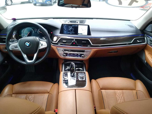 Imagen 3 de 15 de Bmw Serie 7 2017 4.4 750lia Excellence At Agencia Credito!!