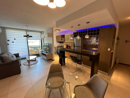 Excelente Departamento De 2 Habitaciónes !!