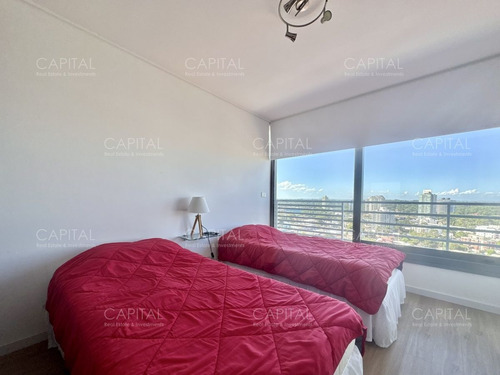 Imagen 10 de 18 de Apartamento De Tres Dormitorios Y Dependencia En Venta, Punta Del Este