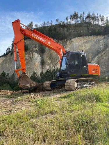 Retroexcavadora Hitachi 130lcn 2007