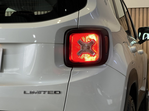 Jeep Renegade 1.8 16V FLEX LIMITED 4P AUTOMÁTICO