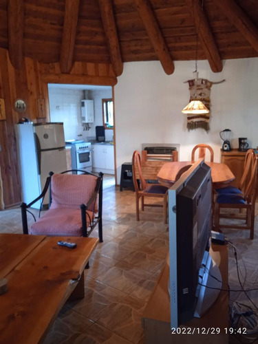 Casa En Arriendo De 3 Dorm. En Pucón