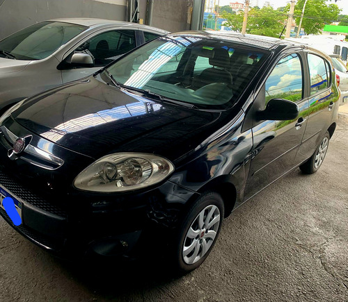 Fiat Palio 1.4 Attractive Flex 5p