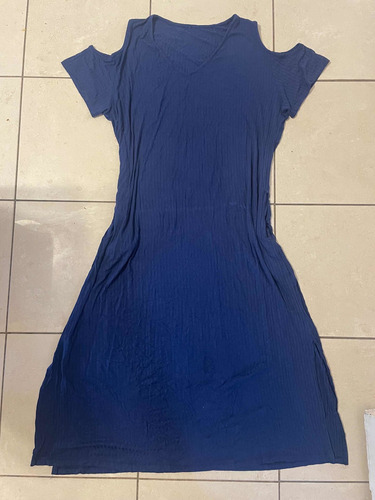 Vestido Largo Elastizado Azul Con Bolsillos Y Tajos Costados