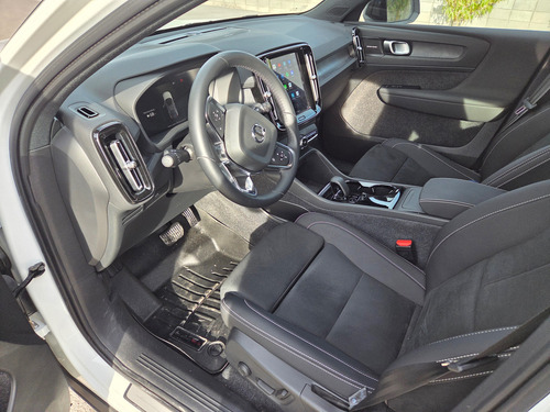 Volvo C40 Recharge Twin