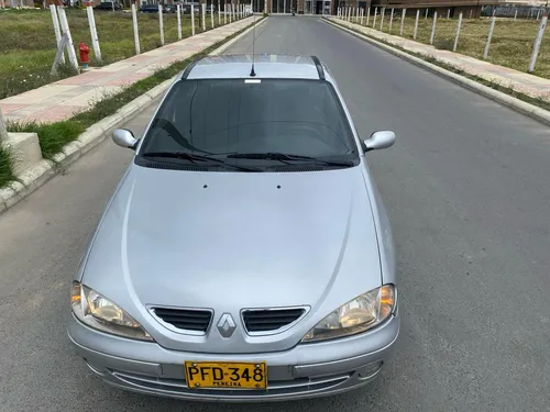 Renault Megane 1.6 Unique
