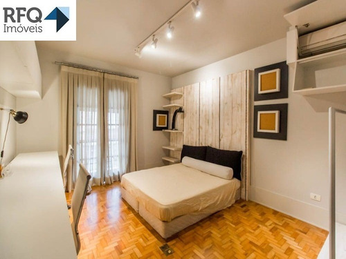 Imagem 4 de 30 de Uma Casa Super Charmosa No Melhor Estilo, Townhouse Londrino, Numa Vila De Casas No Coração Do Itaim Bibi. - Cv00009 - 70239493