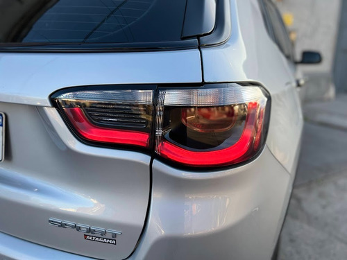 Imagen 13 de 25 de Jeep Compass Sport 2018 / 41000km Unico Dueño