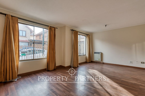 Oportunidad !! Venta De Casa En Condominio. Secto...