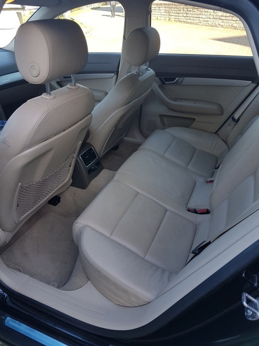 Audi A6 Sedã Auto Padrão