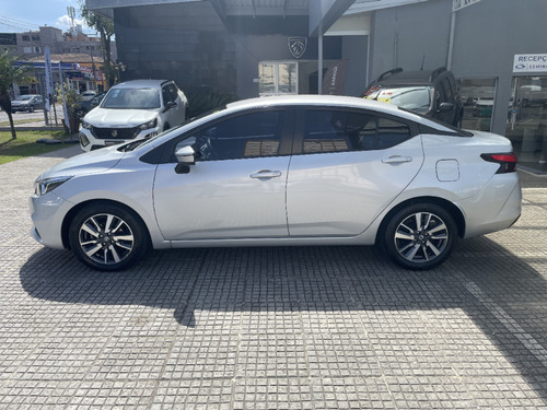 Nissan Versa 1.6 16V FLEX ADVANCE XTRONIC