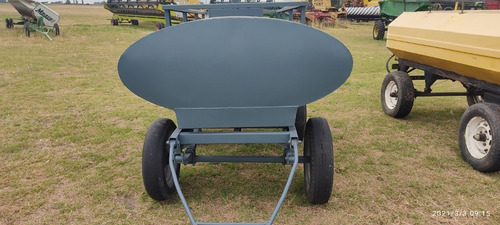 Acoplado Tanque Aiello, De 2200lts,baulera,p-gas Oil,m-bueno