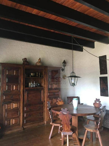 Casa Com 5 Dormitórios À Venda, 350 M² Por R$ 750.000,00 - Granja Guarani - Teresópolis/rj - Ca0811