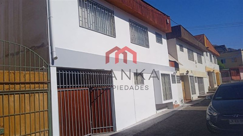 Casa En Venta Sector Sur Antofagasta / Diaz Gana