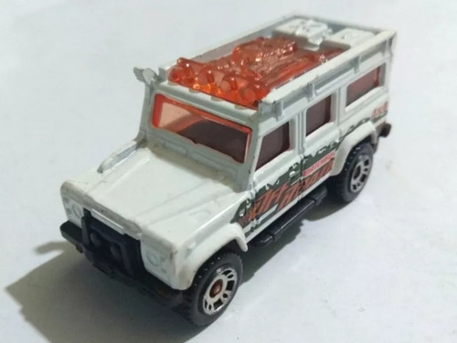 Matchbox Land Rover Defender Mbx Explorers  2016  Blanco