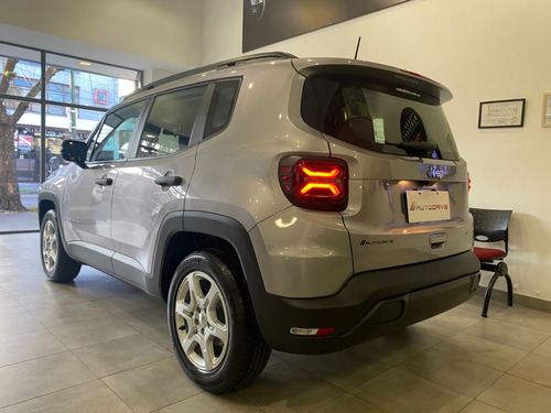 Jeep Renegade 1.8 Sport