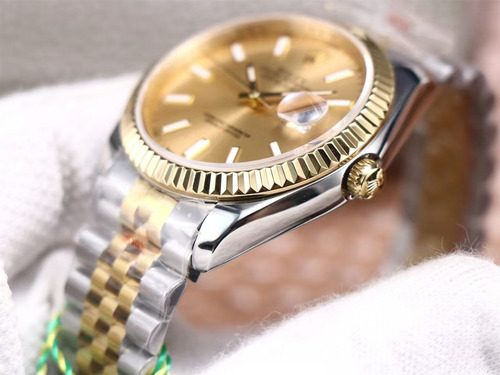 Reloj Rolex Datejust De 36mm Con Índices En Color Champán