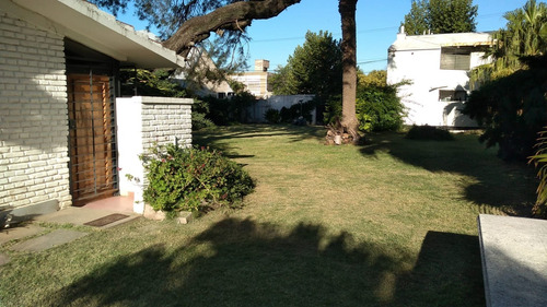Imagen 10 de 23 de Casa Con Gran Terreno Alto Alberdi Ideal Inversión