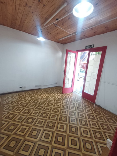 Local Comercial En Alquiler, Pilar Centro