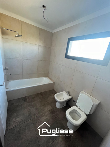 Casa En Venta A Estrenar En Barrio Ceibos Puertos Escobar