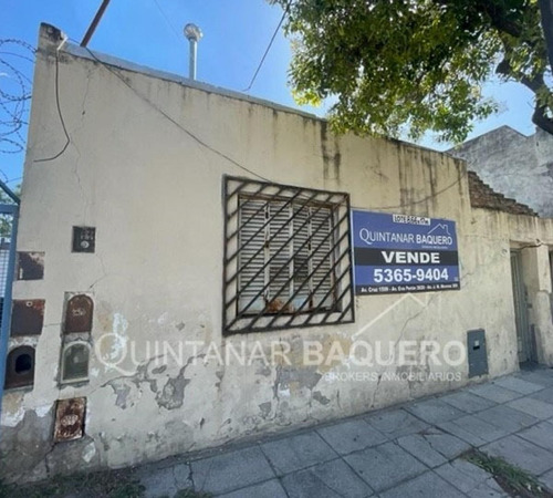 Venta De Terreno De 150 M2 (8,66x17,32). Flores.