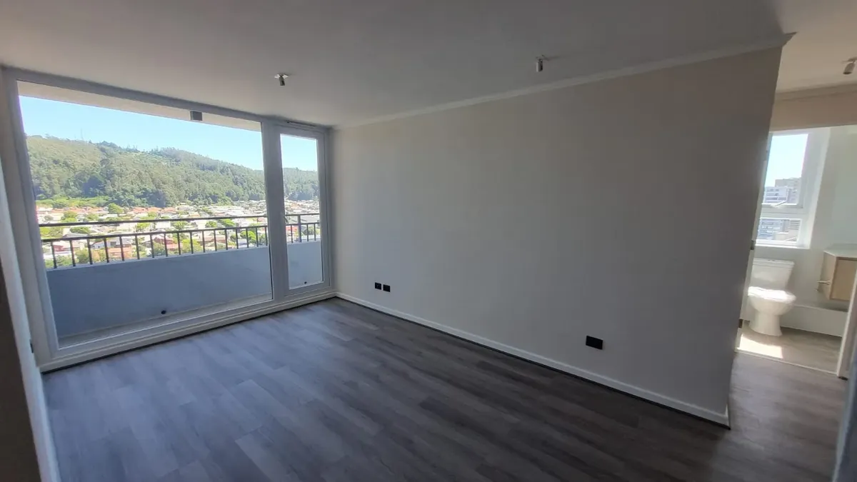 Imagen 4 de 17 de Depto Collao Semi Nuevo Cerca Ubb 2dorm 1baño 1 Estac 1bodg