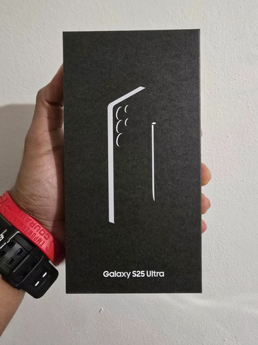 Samsung Galaxy S25 Ultra 1tb 12gb Ram 5g Titanium Silver Plateado (Usado)