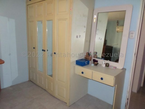 Imagen 12 de 30 de Casa En Venta En Fundalara Barquisimeto