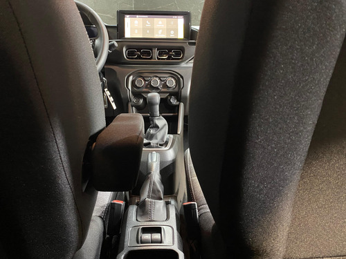 Citroen Basalt Feel 1.6