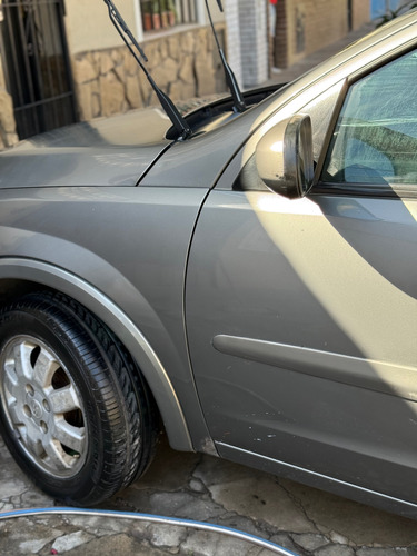 Chevrolet Corsa 2 1.8 Cd Abs