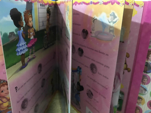 Mi Primer Libro De Cuentos, Actividades Y Calcomanias, De Fancy Nancy Clancy. Editorial Planeta Junior, Tapa Dura, Edición 1 En Español, 2018