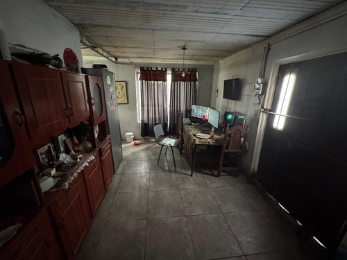 Venta Casa Con Pileta José C. Paz Con Cochera