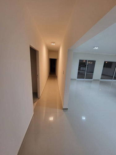Imagen 9 de 11 de Casa En Venta Lote Interno 1 Planta, San Sebastian Area 1 5054