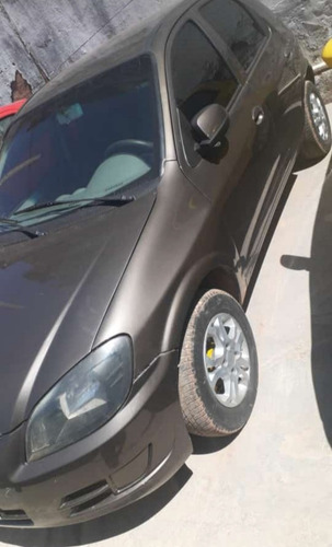 Imagem 3 de 6 de Chevrolet Celta 2014 1.0 Advantage Flex Power 5p