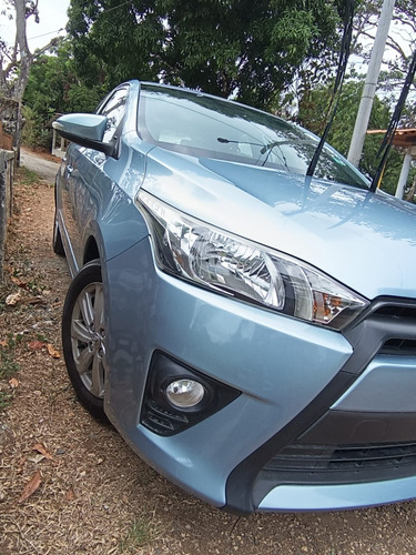 Imagen 3 de 8 de Toyota Yaris 2017 Hatchback Automático