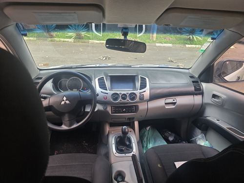 Mitsubishi L200 2.4 Triton Gl Cab. Dupla Flex 4p