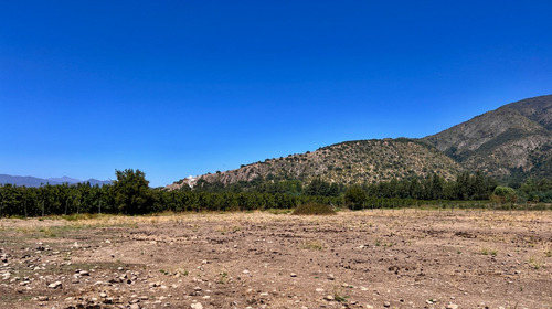 Tu Escape A La Tranquilidad: 5000 M² En El Tambo Te Esperan.