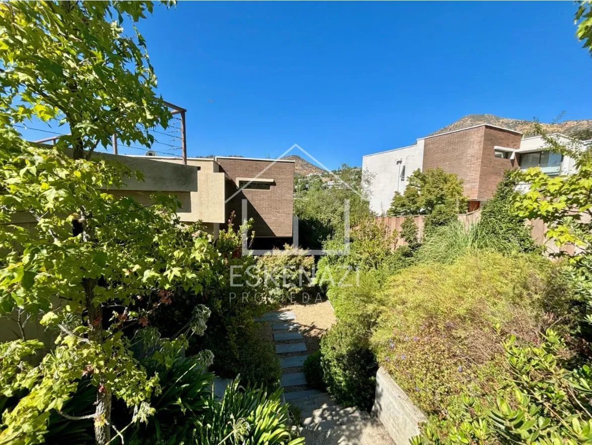 Imagen 2 de 30 de Estupenda Casa En Venta En Condominio!! Los Trapenses.