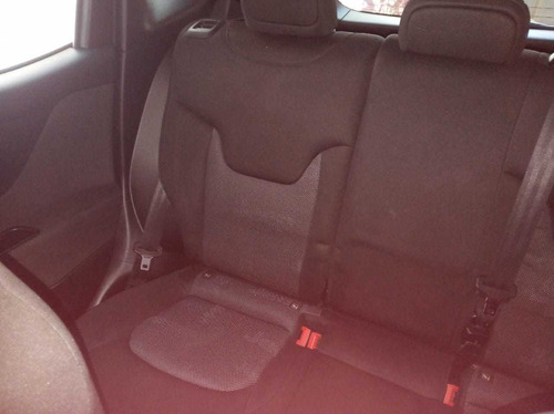 Imagem 7 de 7 de Jeep Renegade Sport