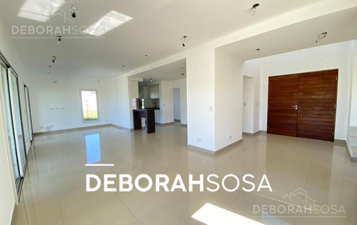 Imagen 11 de 26 de Venta De Casa Espejo De Agua - El Cantón Zona Norte Escobar