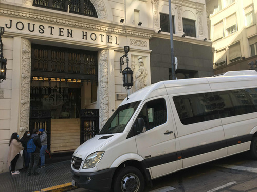 Traslados De Pasajeros En Minibús De 19 Sprinter