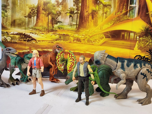 Jurassic World Lote Legacy Collection Velociraptor Ellie (Usado)