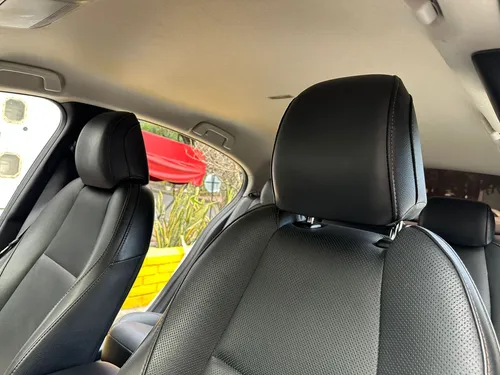 Mazda 3 Touring Hybrido 2.0 Mod 2023