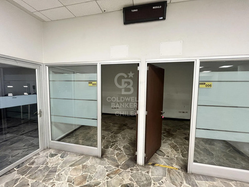 Gran Local Comercial En Calle Bandera