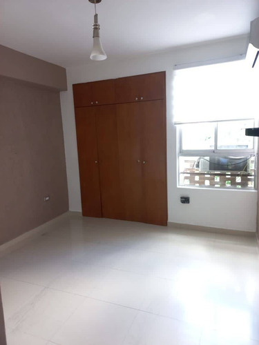 Imagen 19 de 27 de Apartamento En Los Mangos Valencia, 100% Planta Res. Alameda Daniela J