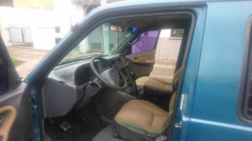 Ssangyong Istana 2.9 Furgon 1999