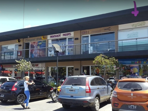 Imagen 4 de 4 de Dueño Vende Espectacular Local En C C Lirios C/ Sin Renta