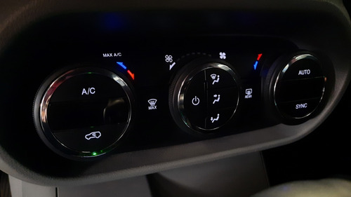 Imagem 9 de 15 de Fiat Toro Volcano 2.0 Diesel