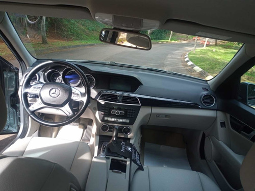 Imagem 13 de 15 de Mercedes-benz Classe C 2012 1.8 Cgi Turbo 4p